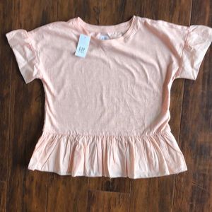 Gap ruffle sleeve shirt